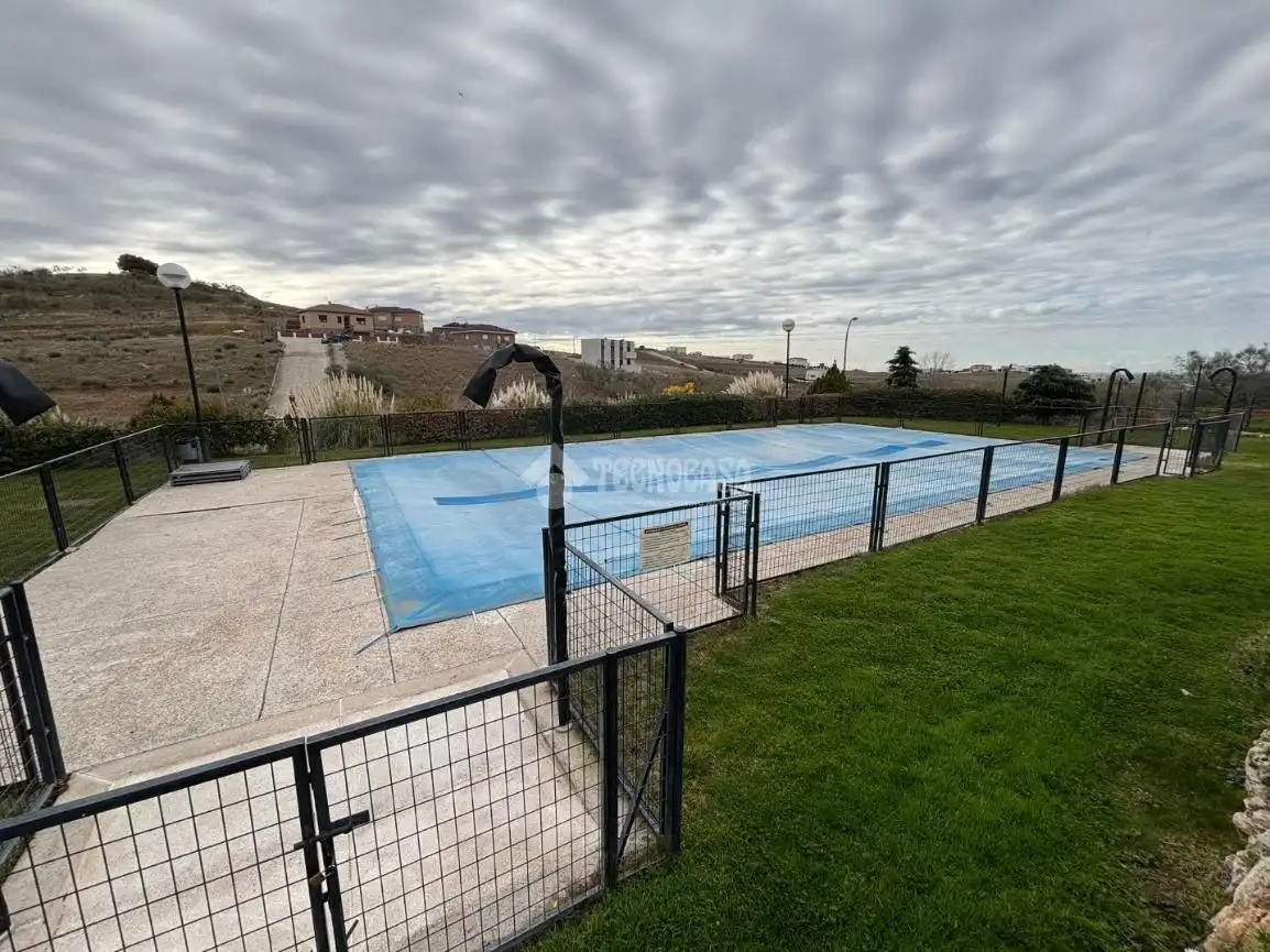 Casa bifamiliare con piscina in vendita a El Casar, imagen 28