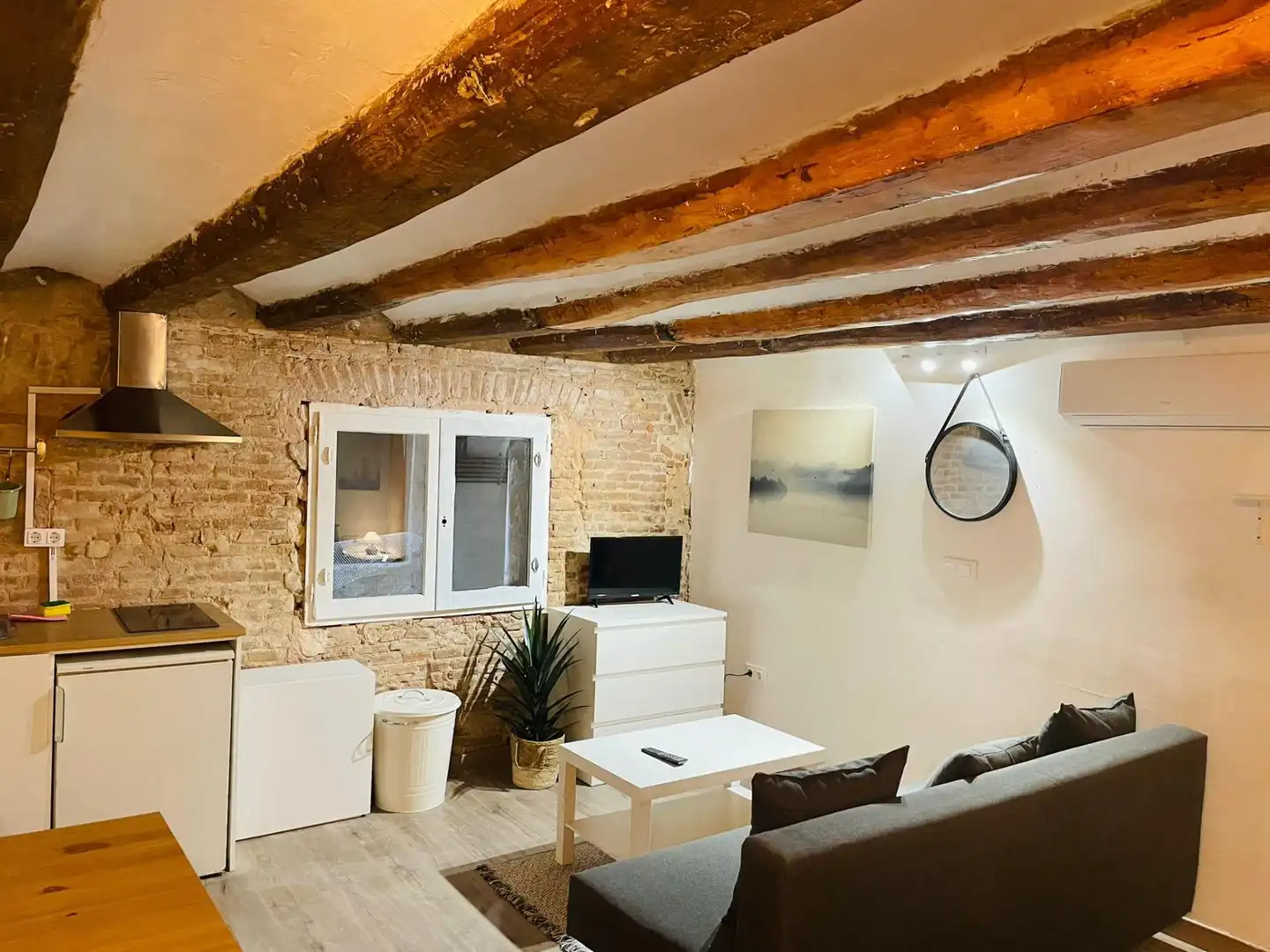 6 ESTUDIOS EN VENTA EN BARCELONA, Bild 3