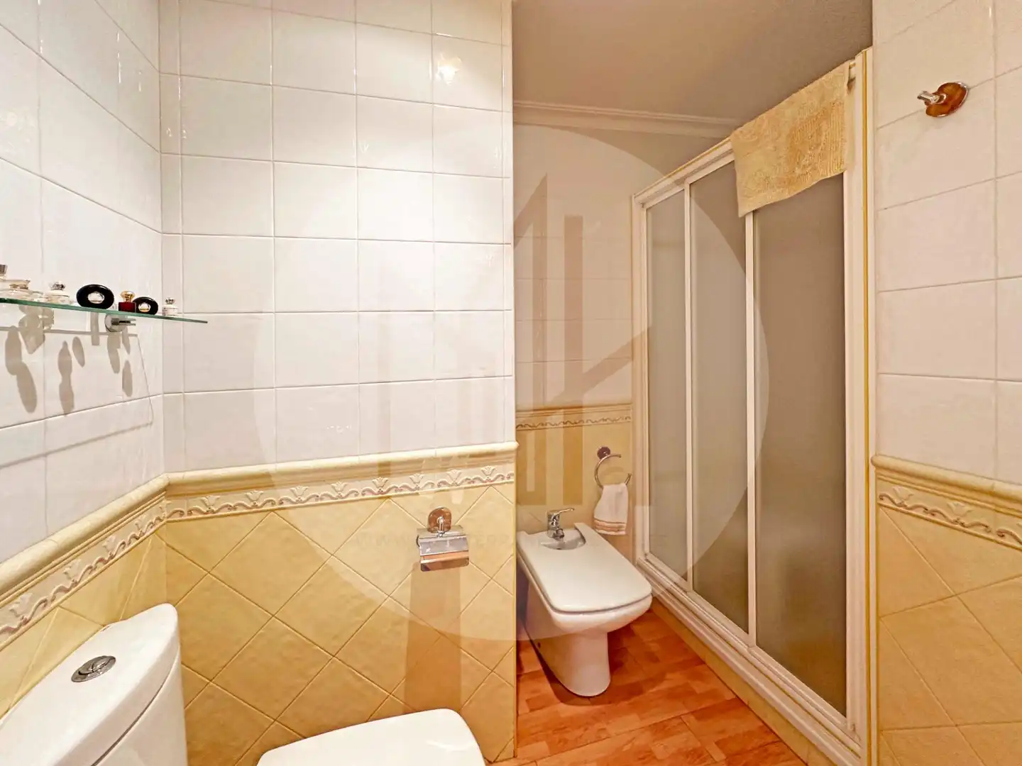 Bathroom of Detached homes for sale in Sagunto / Sagunt  with Private garden, Terrace and Balcony