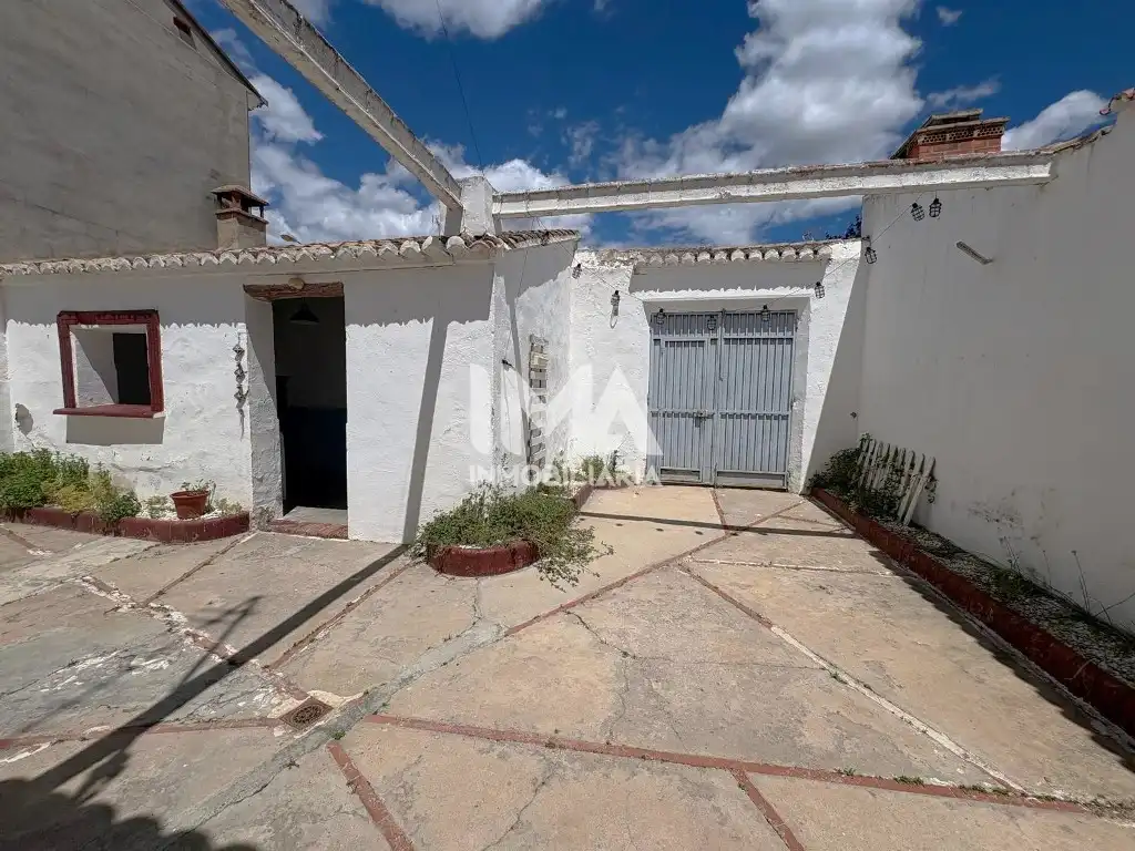 Vista exterior de Casa o chalet en venta en L'Eliana con Terraza y Trastero