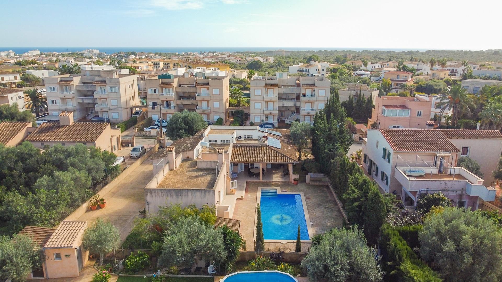 Exterior view of House or chalet for sale in Felanitx  with Air Conditioner, Heating and Private garden