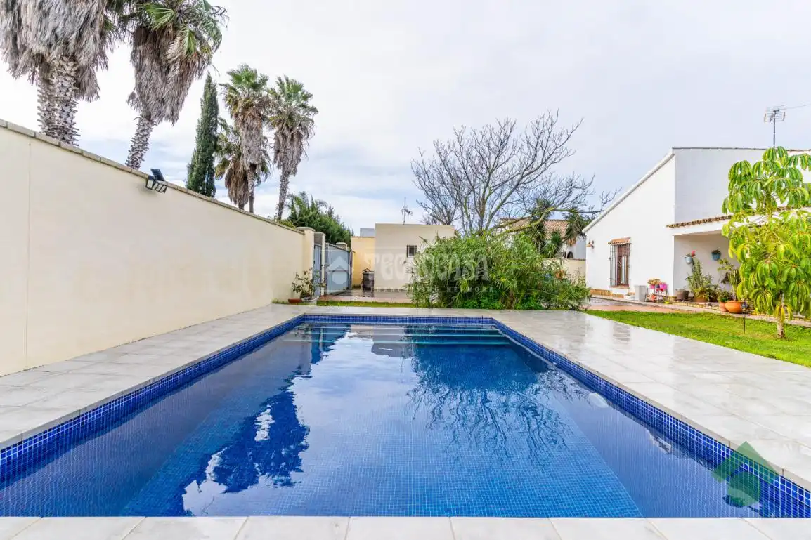 Außenansicht von Country house zum Verkauf in Conil de la Frontera mit Heizung, Privatgarten und Terrasse