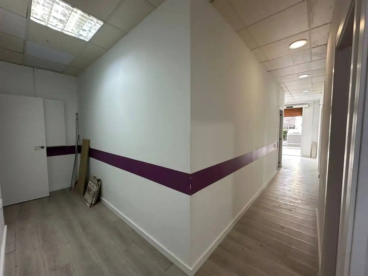 Business premises for sale in Calle Salauris, imagen 4