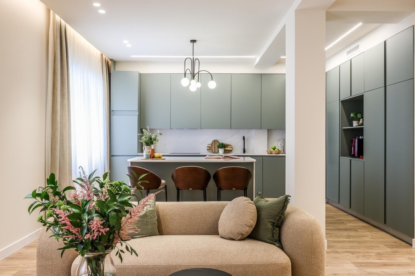 Living room of Flat for sale in  Madrid Capital  with Air Conditioner and Heating