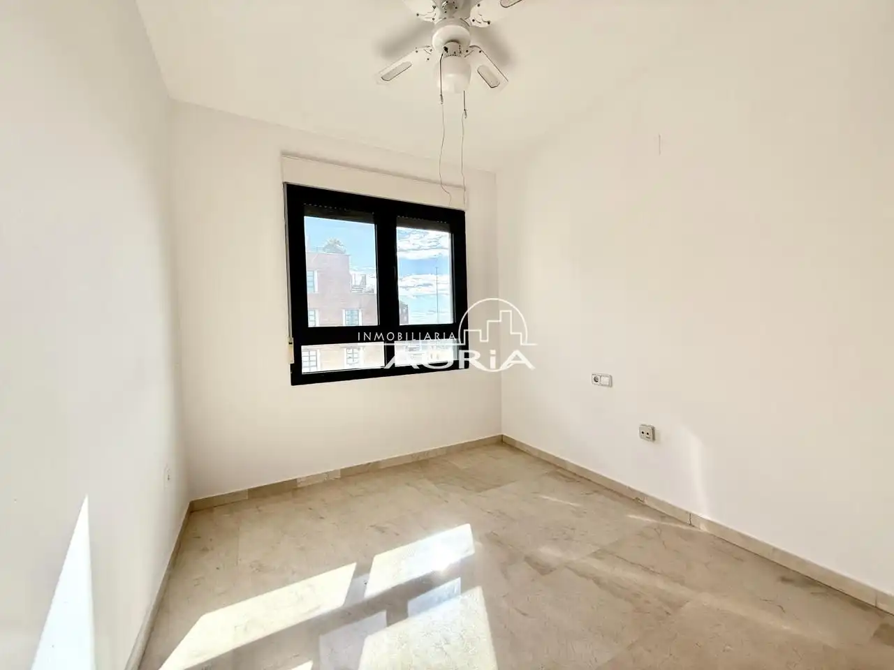 Schlafzimmer von Dachboden zum Verkauf in Valencia mit Klimaanlage und Terrasse
