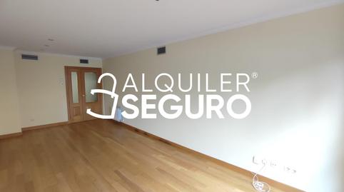 Photo 4 of Flat to rent in De la Bañeza, Peñagrande, Madrid