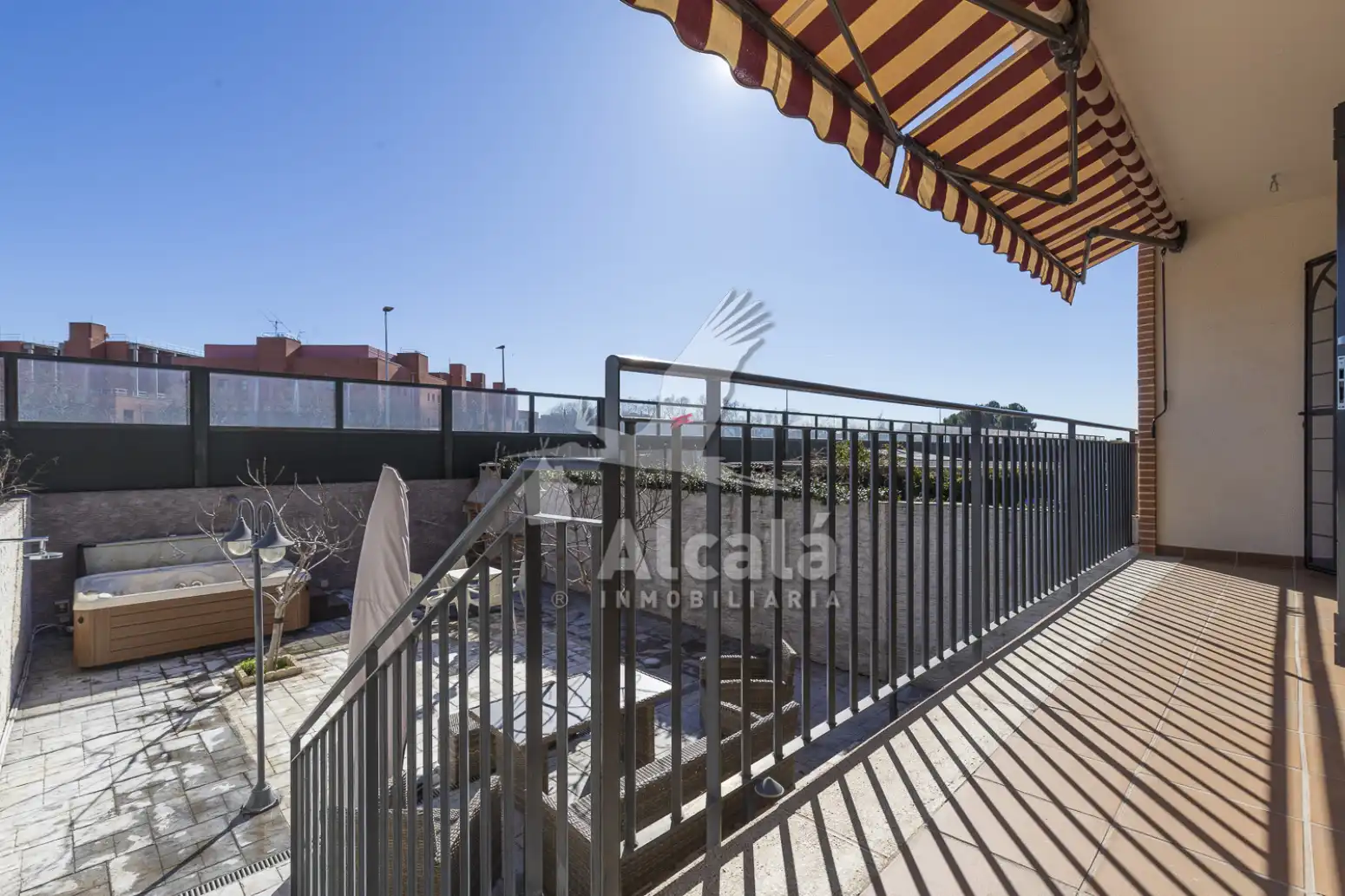 Terrassa de Casa o xalet en venda en Alcalá de Henares amb Aire condicionat, Calefacció i Jardí privat