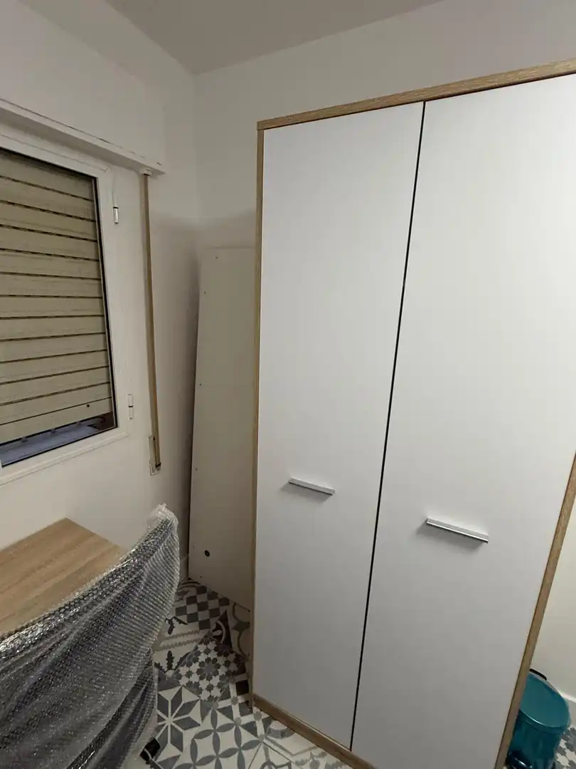 Bedroom of Flat for share in Sevilla  with Air Conditioner, Furnished and Balcony