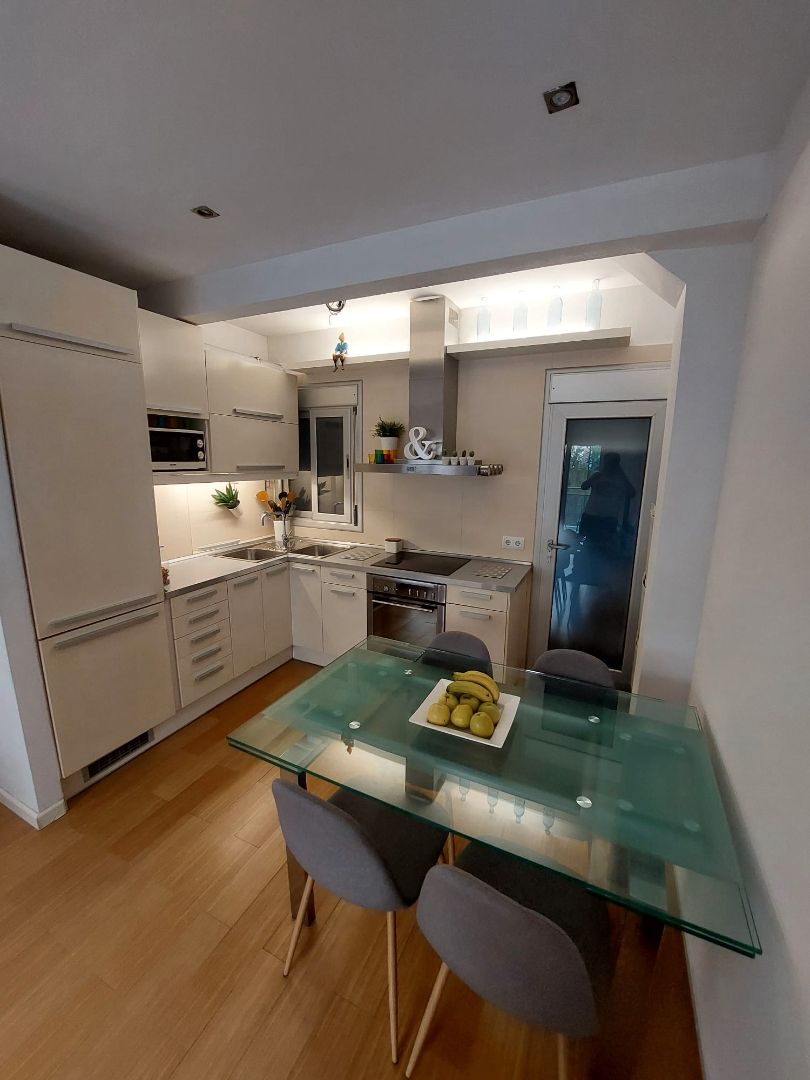 Kitchen of Apartment for sale in Mataró  with Air Conditioner, Parquet flooring and Oven