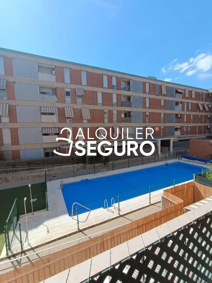 Exterior view of Flat for rent in Leganés  with Air Conditioner, Heating and Terrace