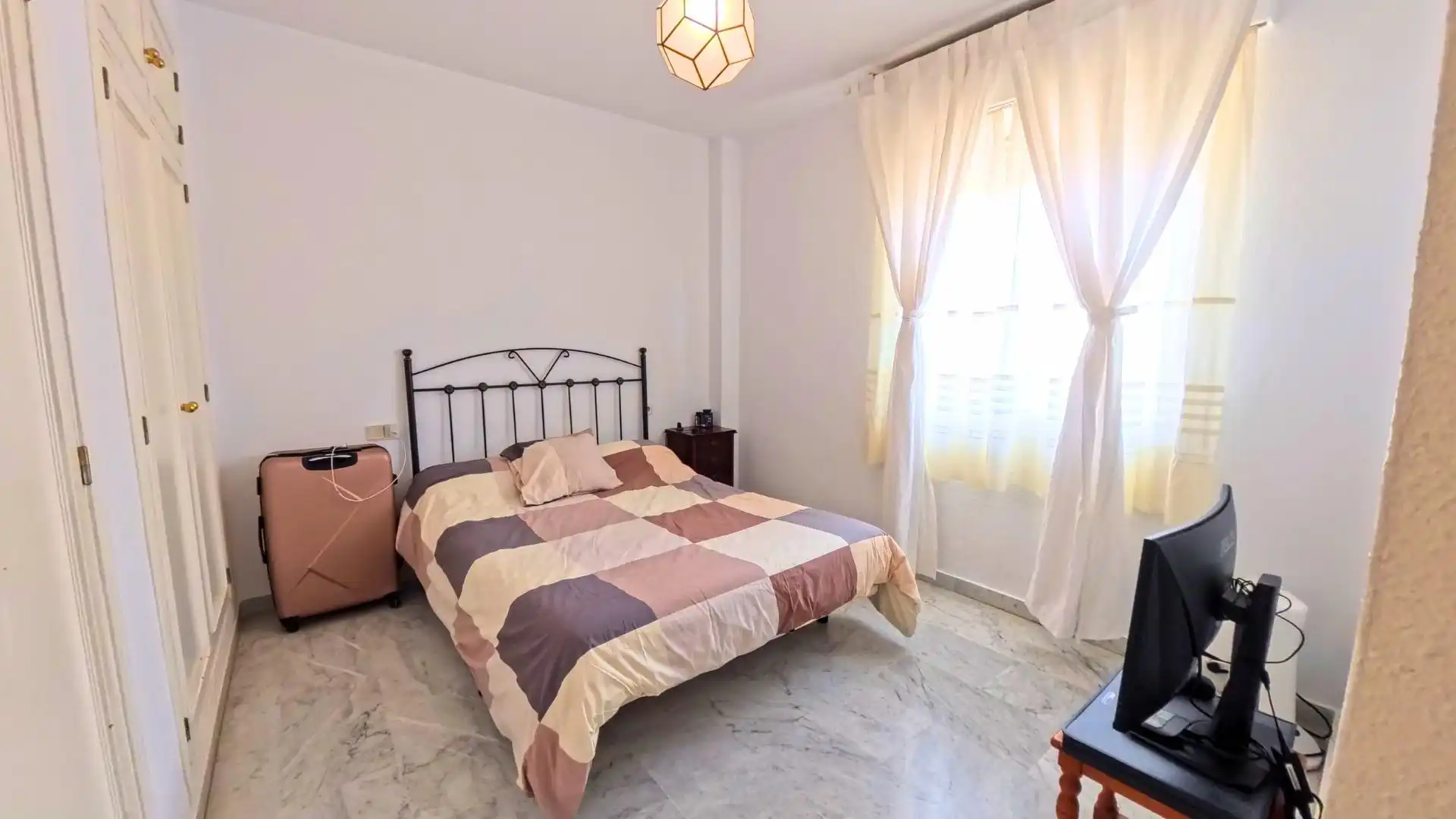 Apartments for rent in Calle SANTA MARIA (LA), Ciudad Expo