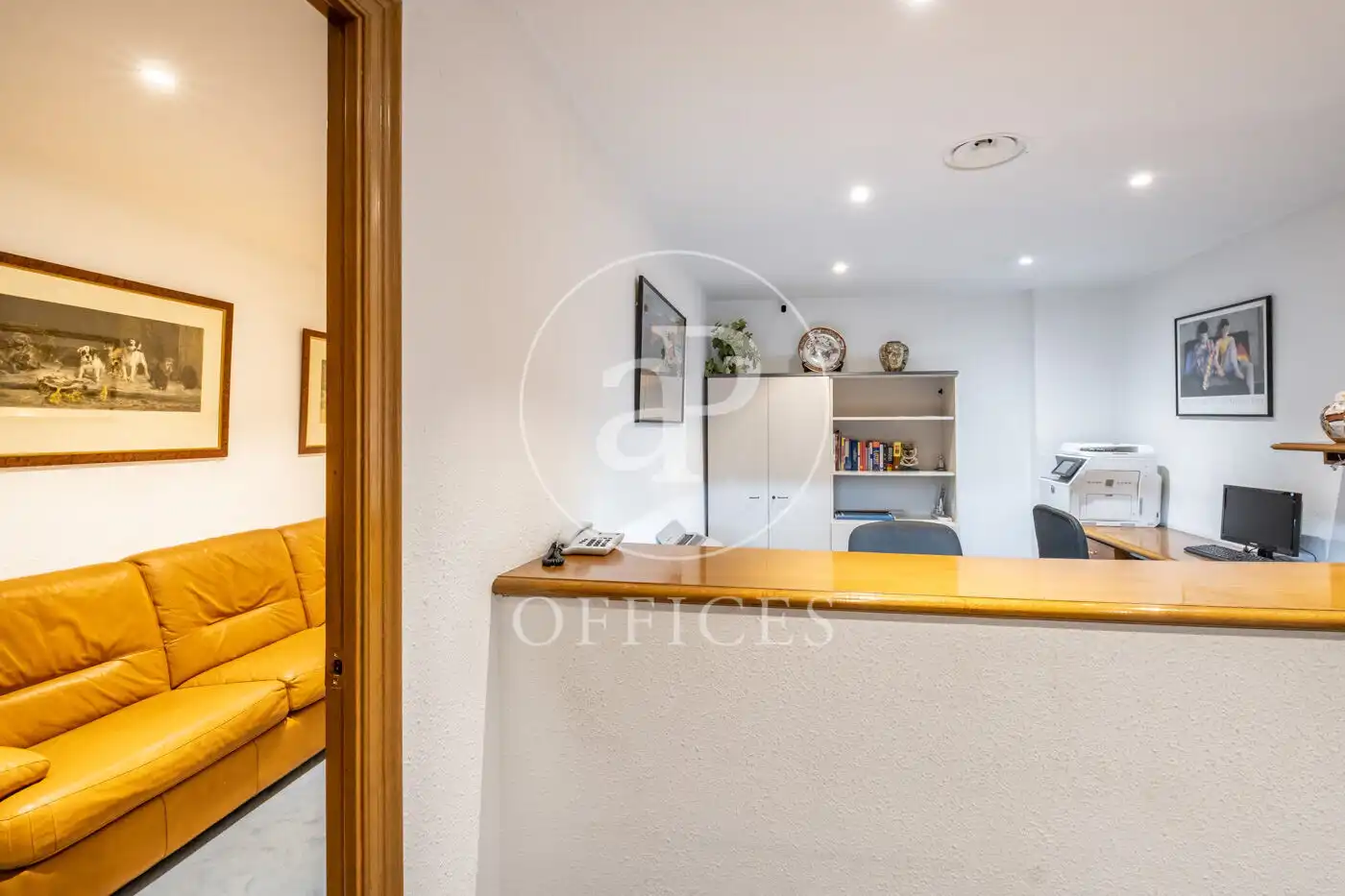 Büro zum Verkauf in Barcelona mit Klimaanlage und Heizung