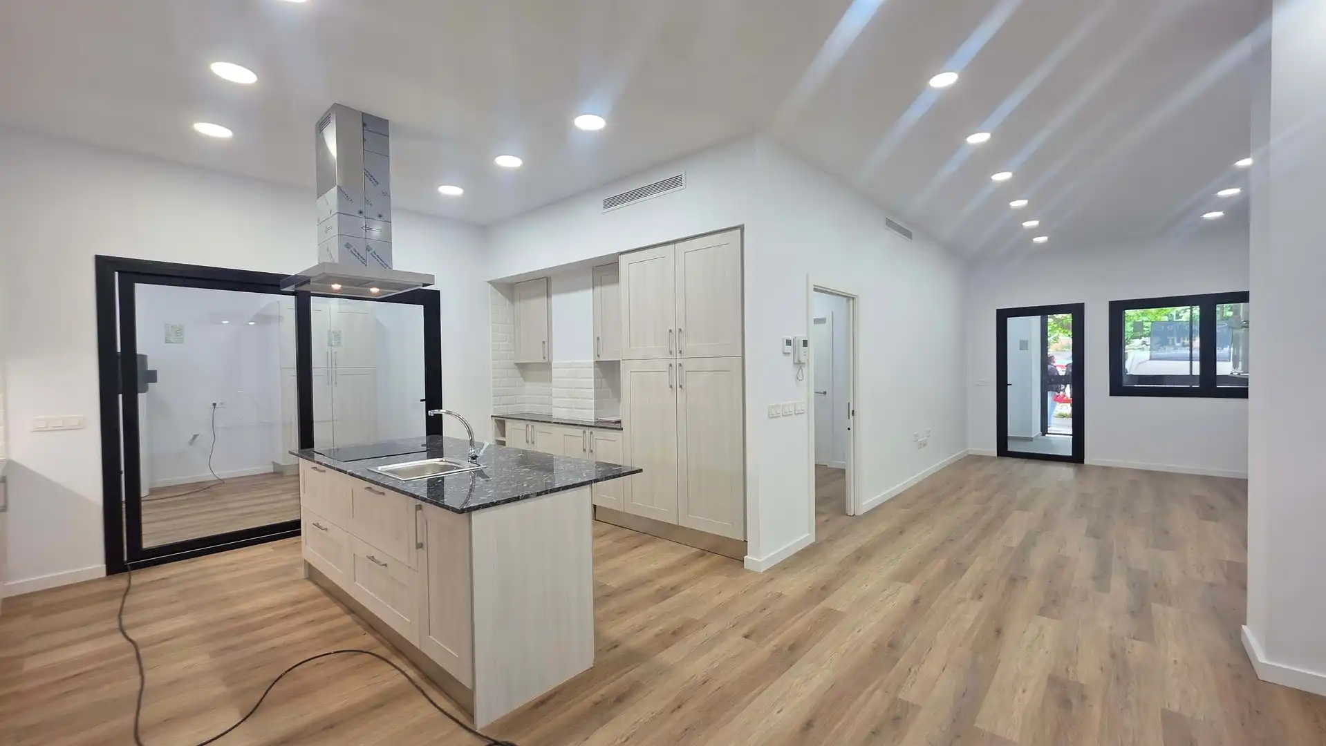 Piso en venta en Eixample Sud – Migdia
