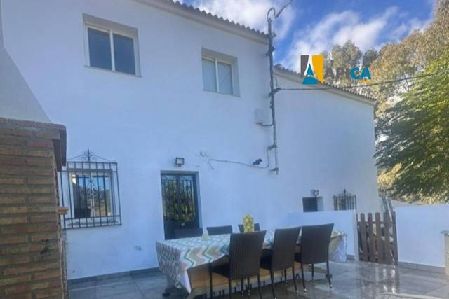 Casa-chalet en Venta en Benalauría