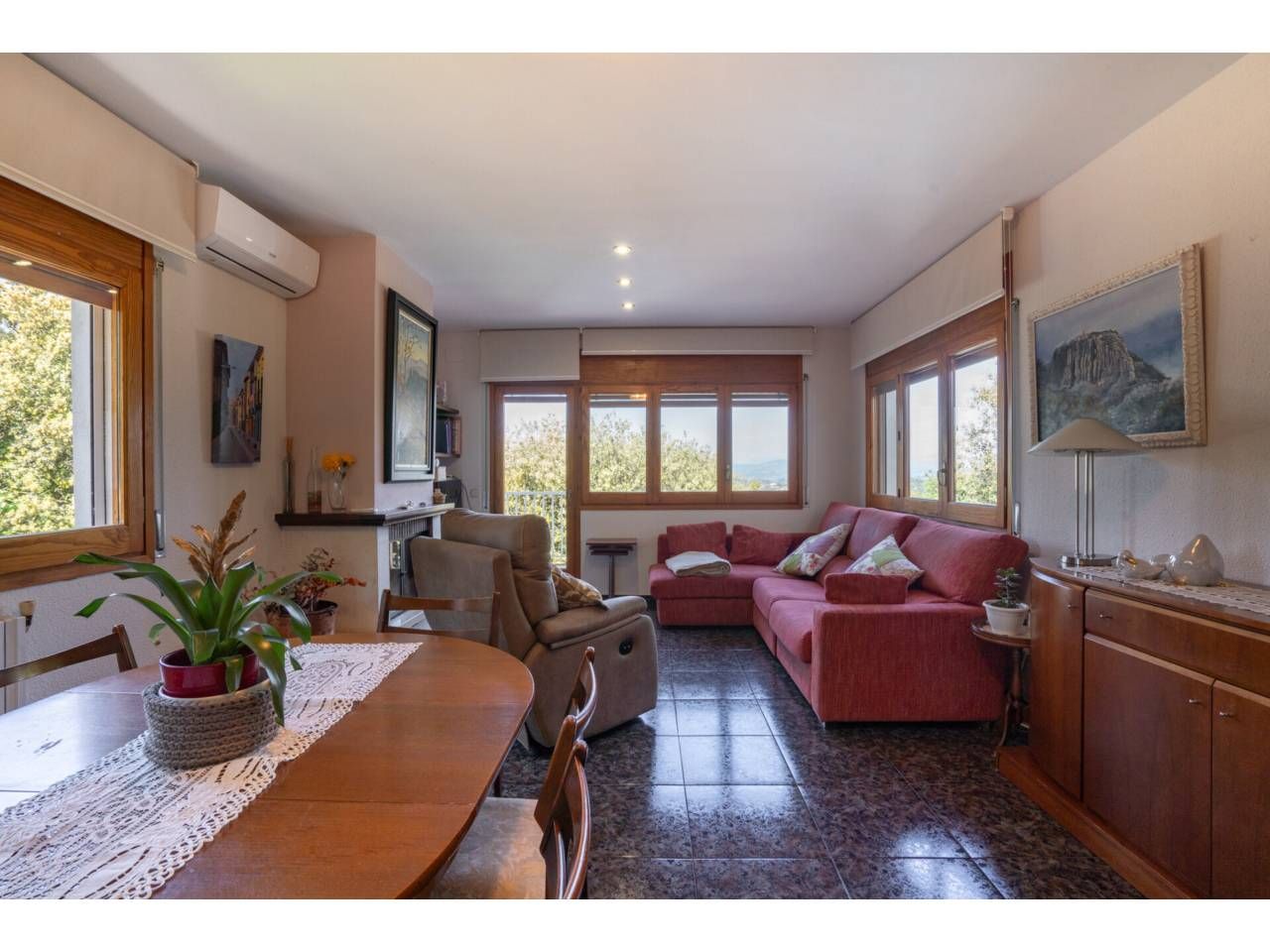 Living room of House or chalet for sale in L'Esquirol  with Heating, Private garden and Parquet flooring