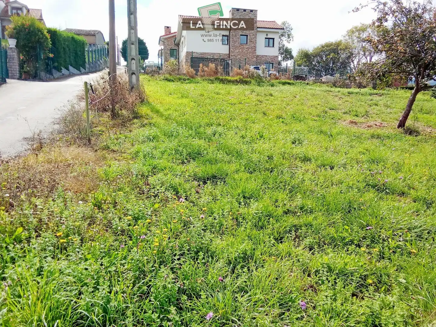 Residential zum Verkauf in SANTA MARINA DE SIERO, Viella - Granda - Meres