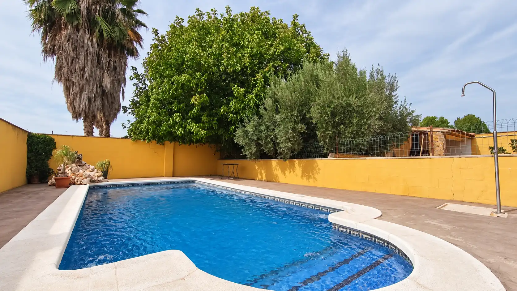Xalet amb piscina en venda a Camino de los Piqueras