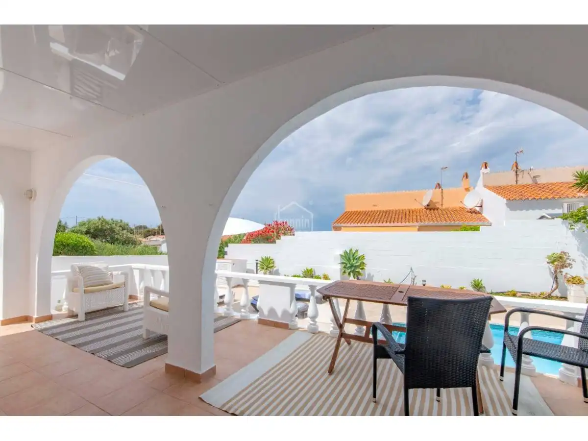 Terrassa de Casa o xalet en venda en Alaior amb Jardí privat, Terrassa i Piscina