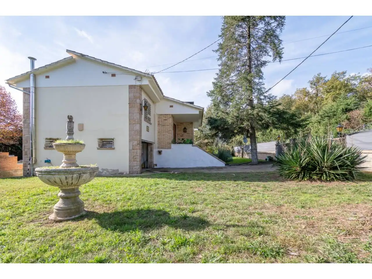 Houses for sale in Avenida de Can Bells, Vilobí d'Onyar