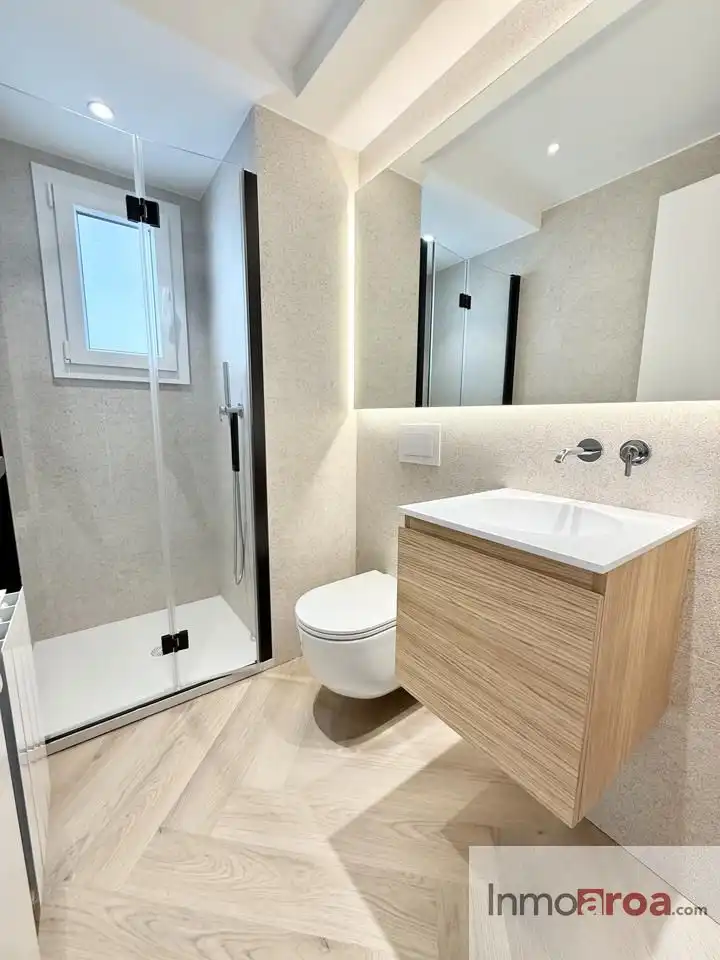 Wohnung zur Miete in Del Poeta Quintana, Sant Francesc