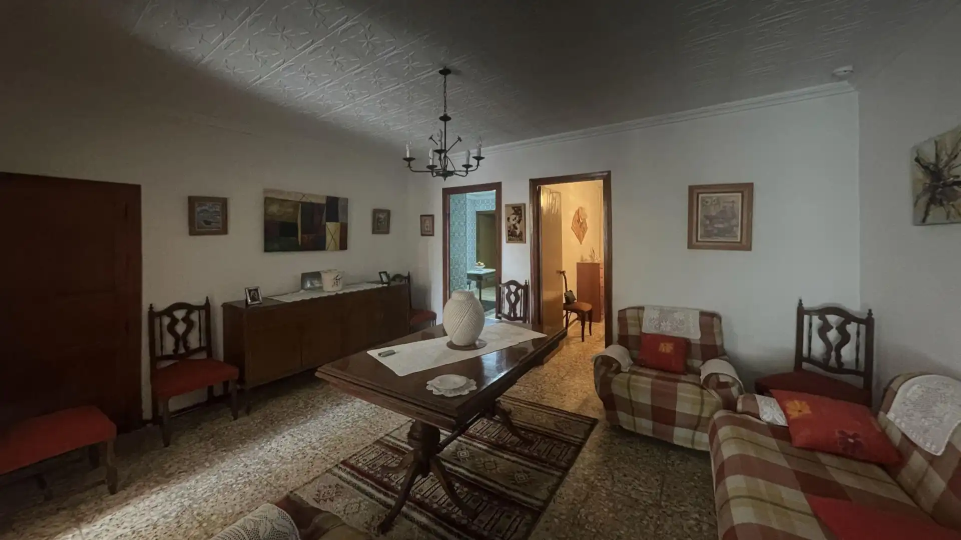 Sala de estar de Casa adosada en venta en Fuenterrobles con Terraza y Amueblado