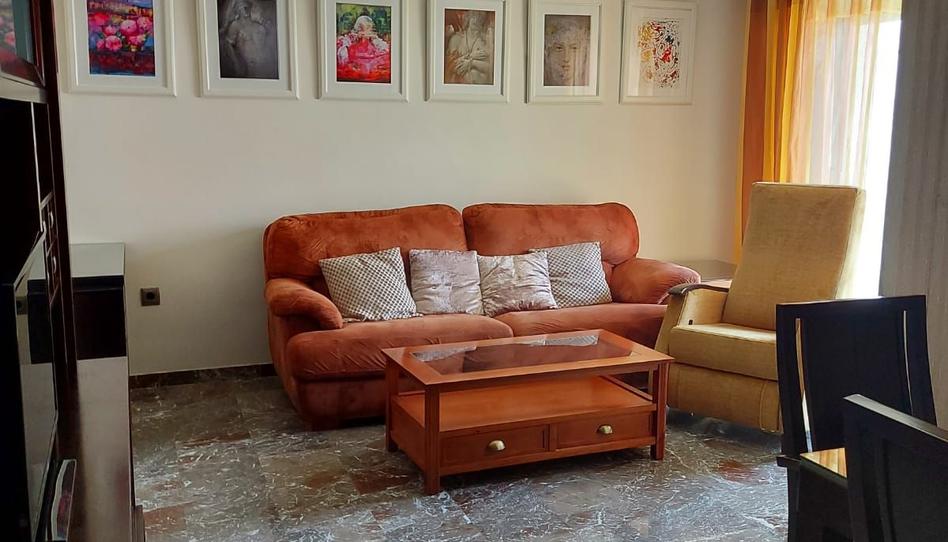 Foto 1 de Apartament de lloguer a Renfe - Bulevar 1ª y 2ª Fase, Jaén