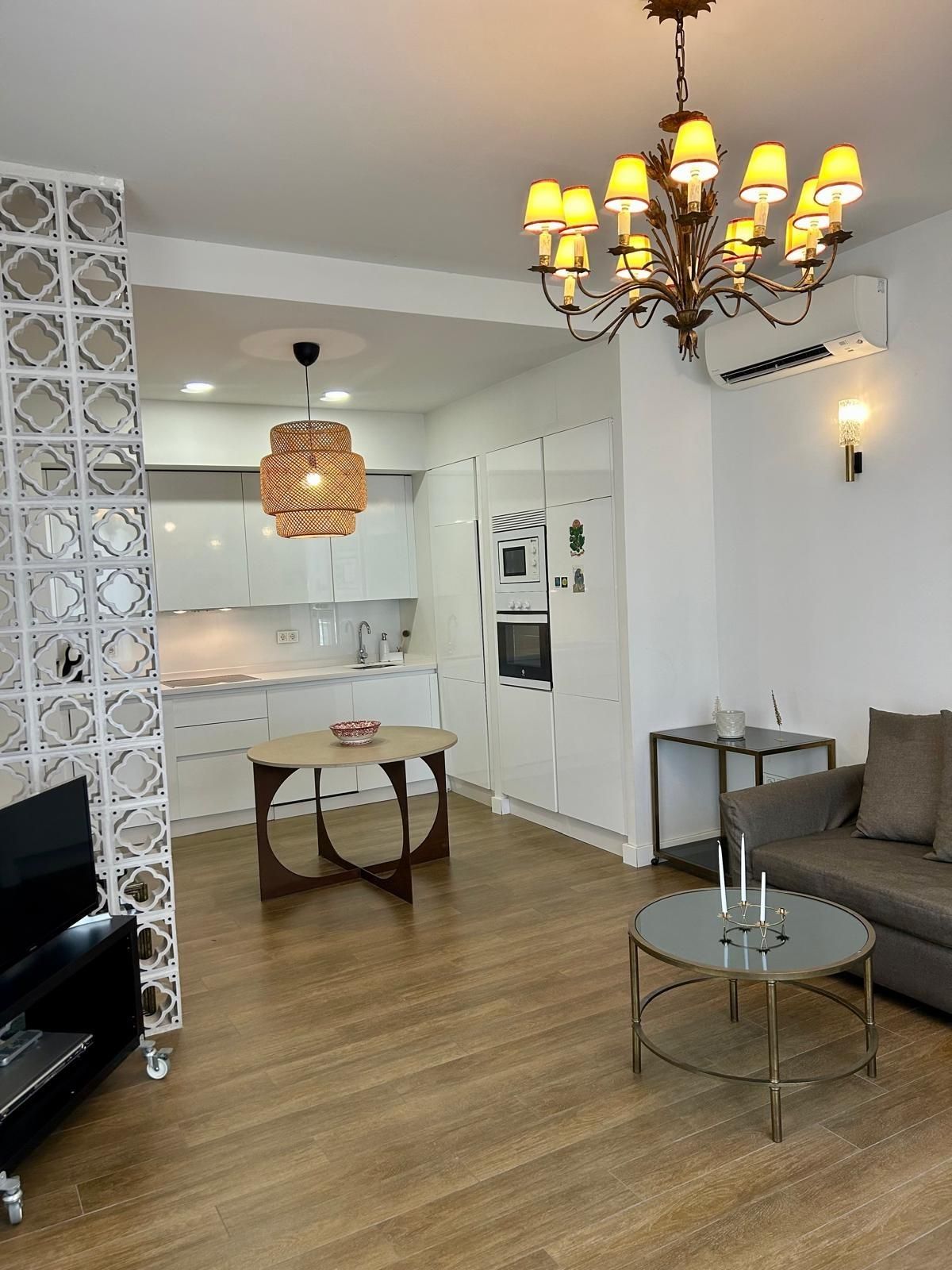 Kitchen of Apartment to rent in  Sevilla Capital  with Air Conditioner