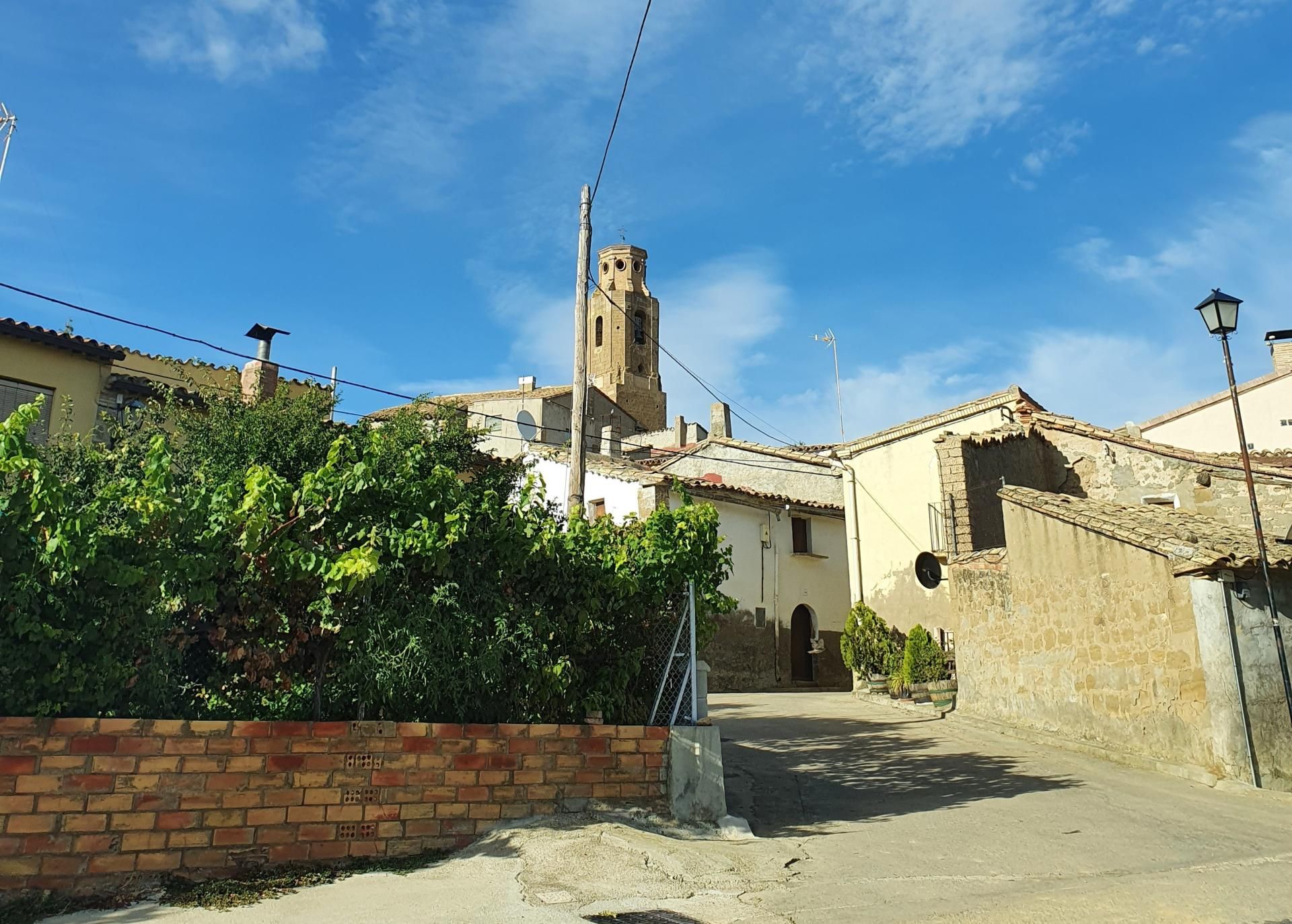 Exterior view of House or chalet for sale in Casbas de Huesca