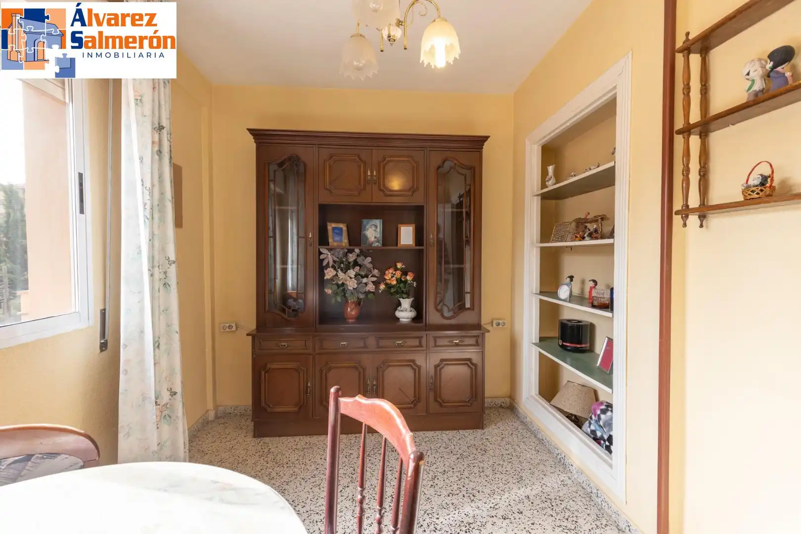 Dining room of Flat for sale in Genil