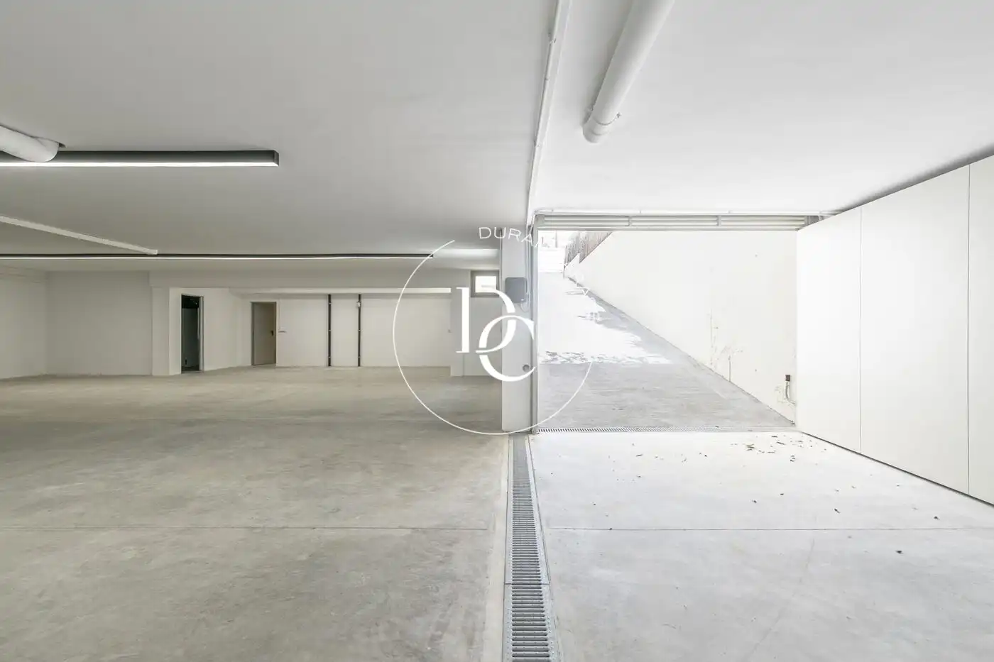 Casa con piscina en venta en Carrer Margarida Xirgu, imagen 57