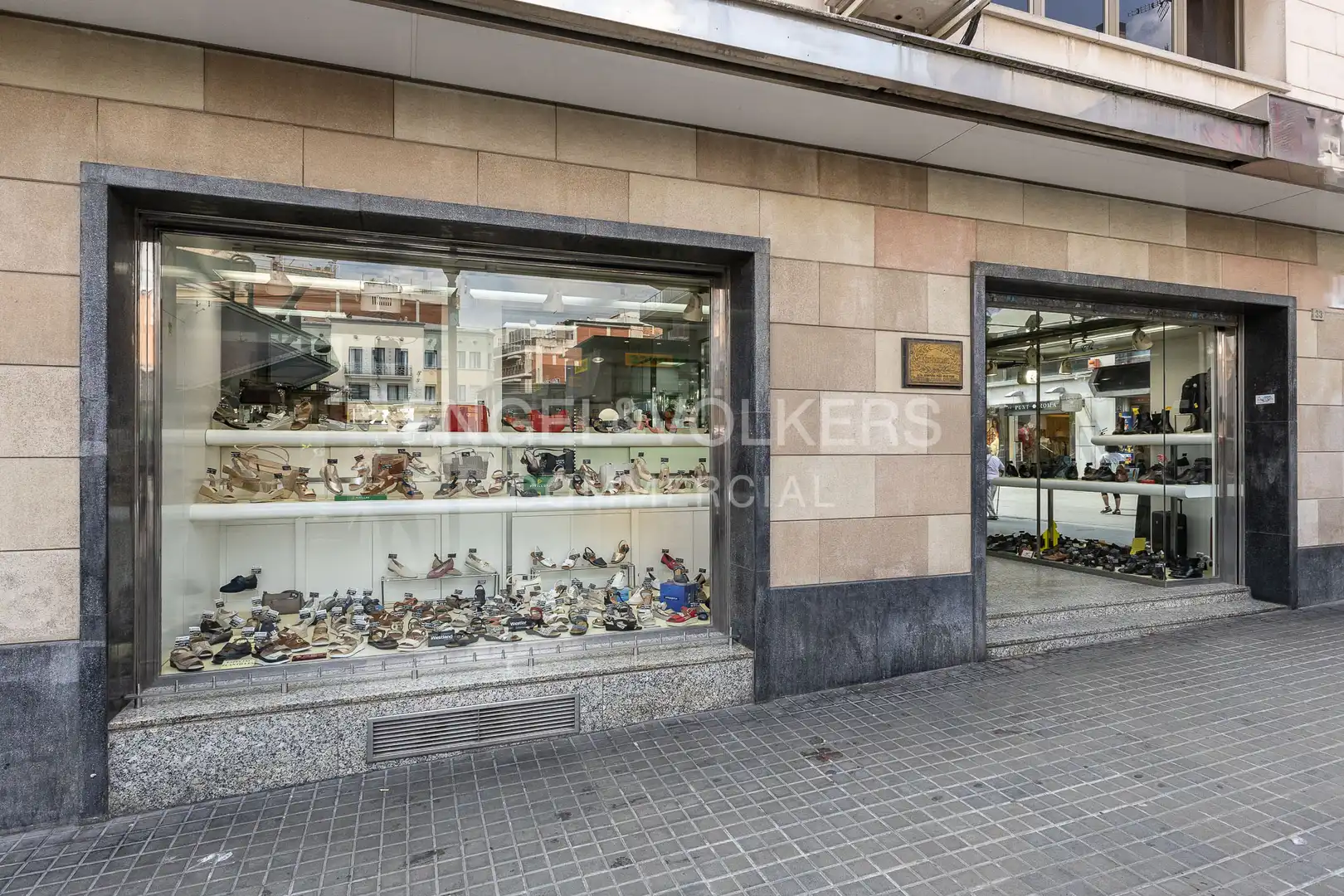 Commercial properties for sale in L'Hospitalet de Llobregat