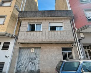 Exterior view of Single-family semi-detached for sale in Vilagarcía de Arousa  with Heating, Furnished and Oven