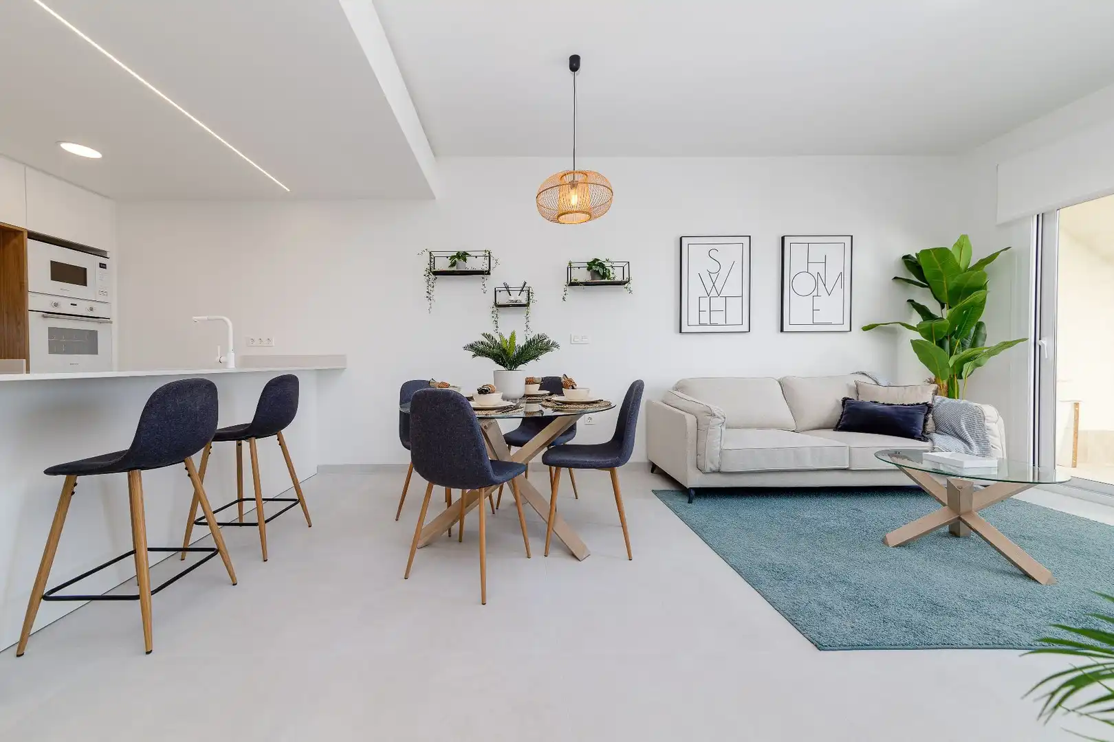 Apartamento con piscina en venta en El Raso, imagen 3