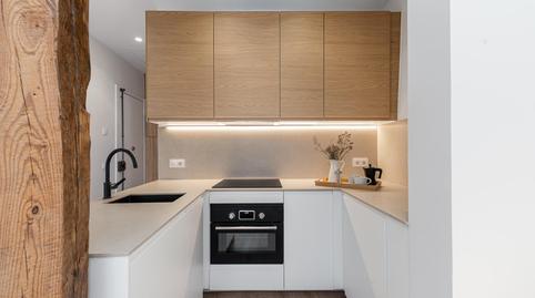 Foto 5 de Piso en venta en Calle Virtudes, Almagro,  Madrid Capital