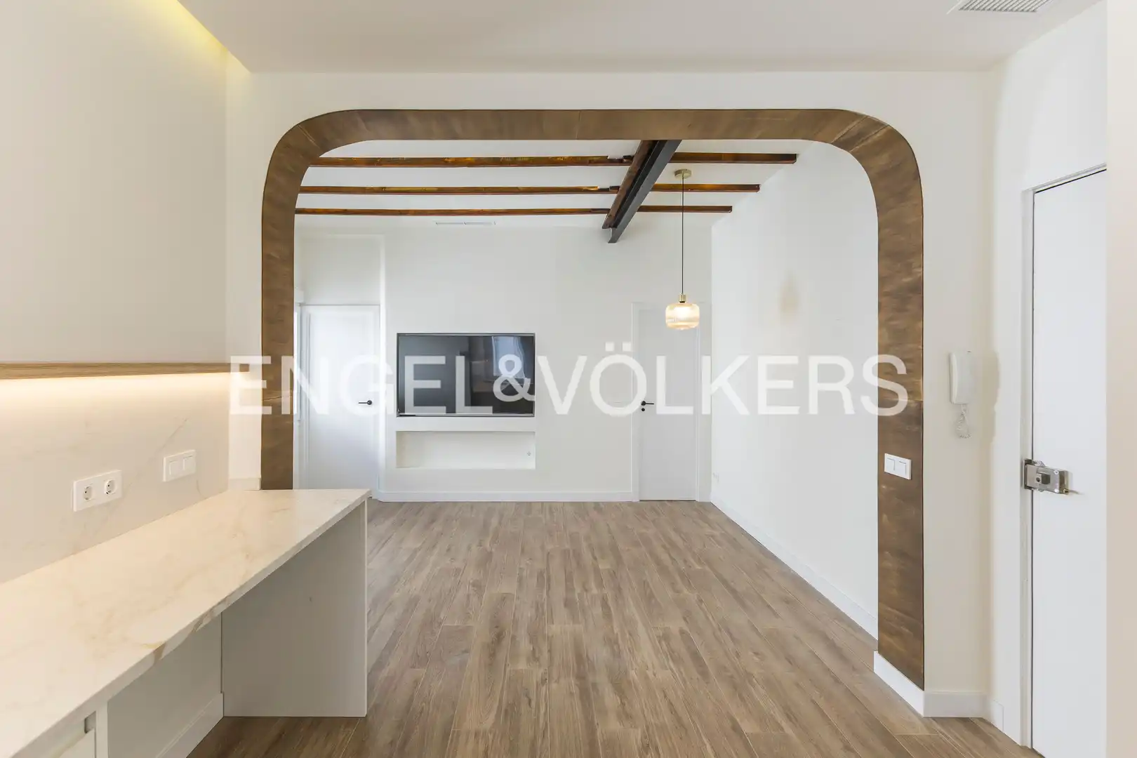 Living room of Flat for sale in Madrid  with Air Conditioner and Heating