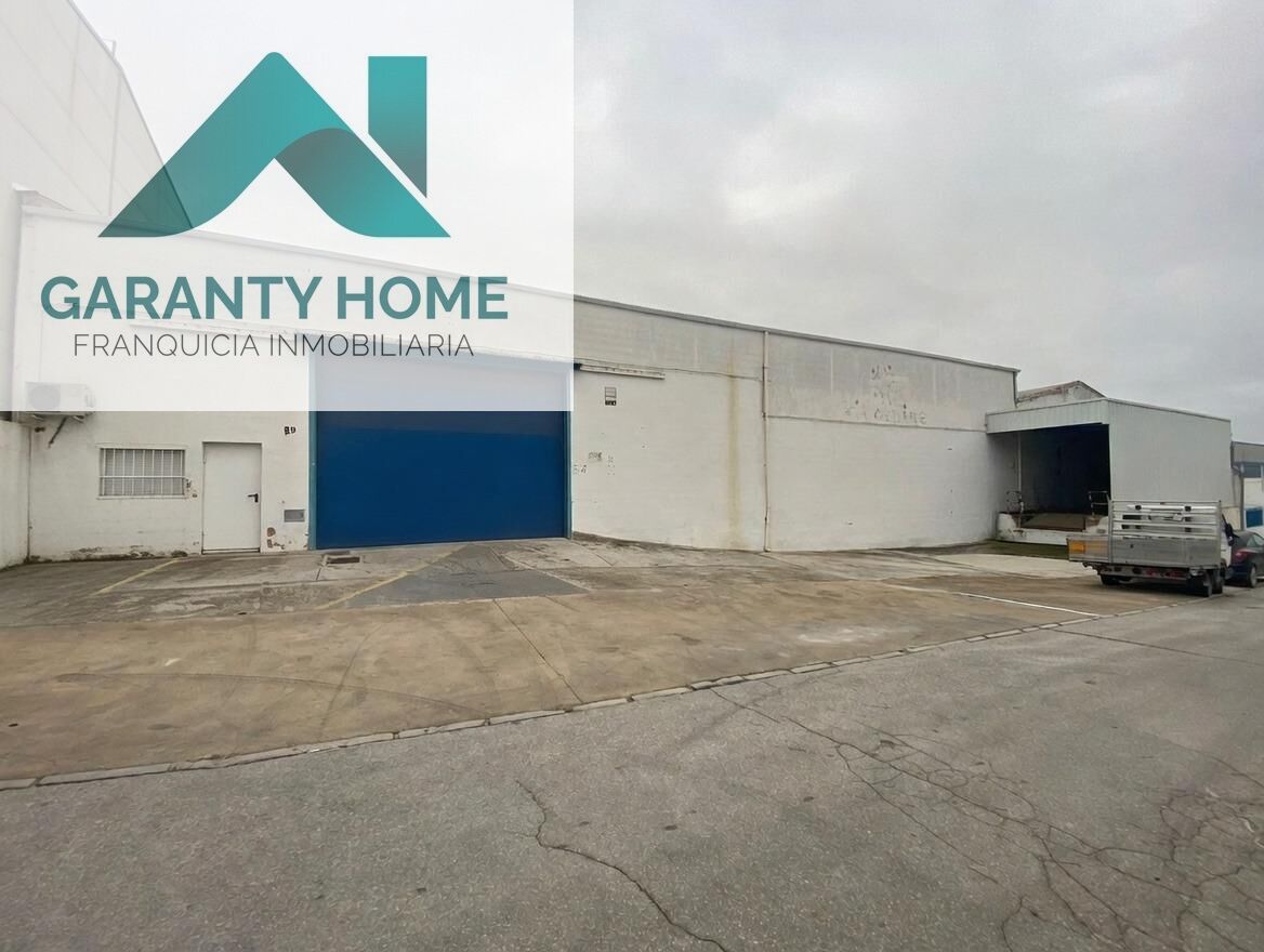 Nave industrial de alquiler en Martos