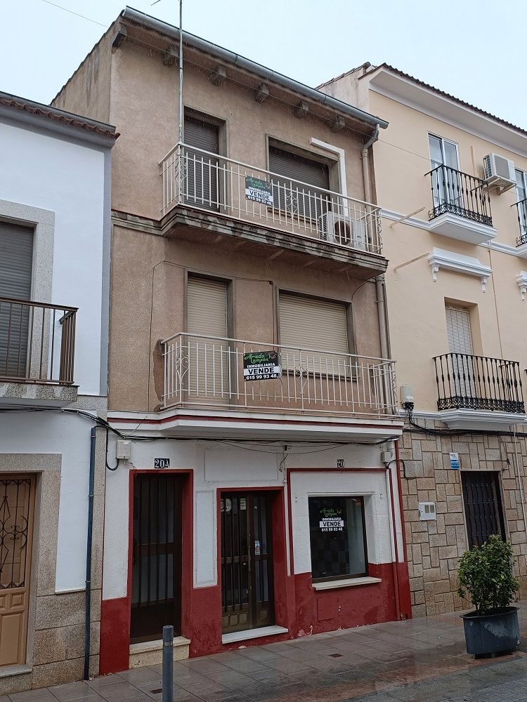Exterior view of Building for sale in Casar de Cáceres