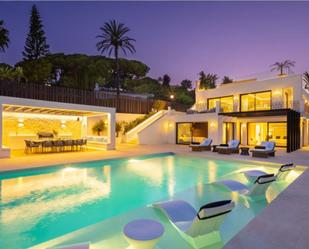 Swimming pool of House or chalet for sale in Marbella  with Air Conditioner, Private garden and Terrace