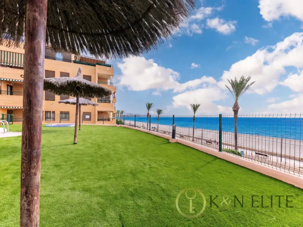 Wohnung mit Pool zum Verkauf in Calle Mariners Dels 1, imagen 3