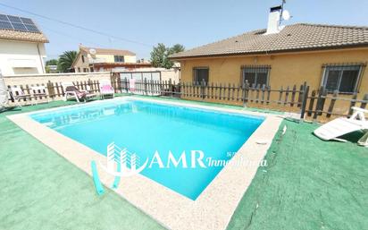 Swimming pool of House or chalet for sale in Illescas  with Air Conditioner and Swimming Pool