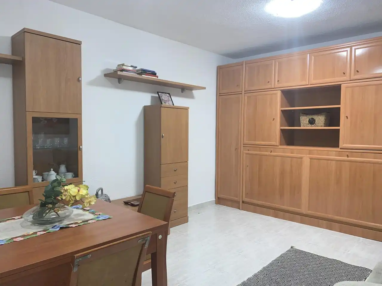 Sala d'estar de Planta baixa de lloguer en Madrid amb Calefacció i Moblat