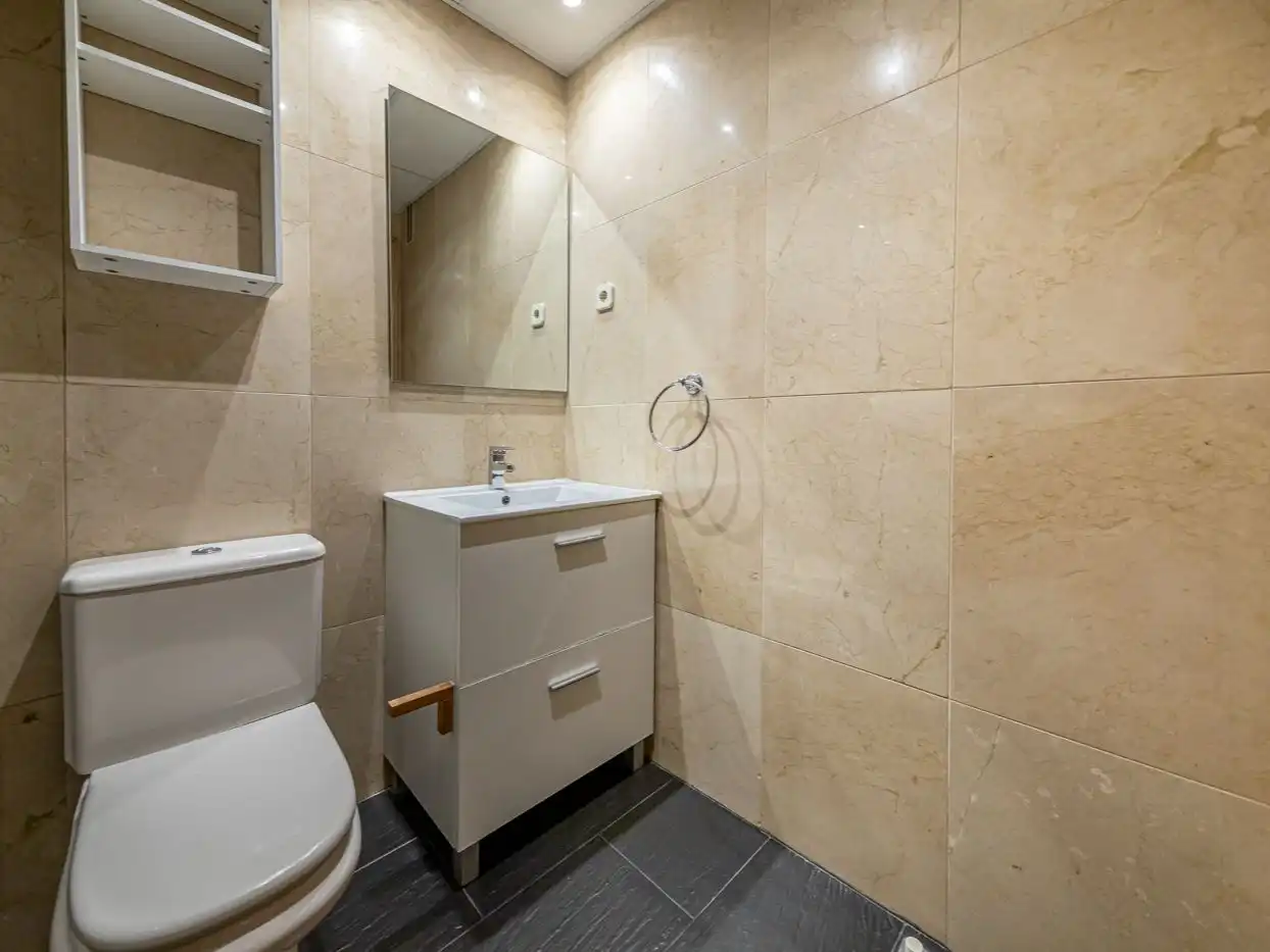 Apartament amb piscina de lloguer a ROBLEDILLO 21, imagen 9