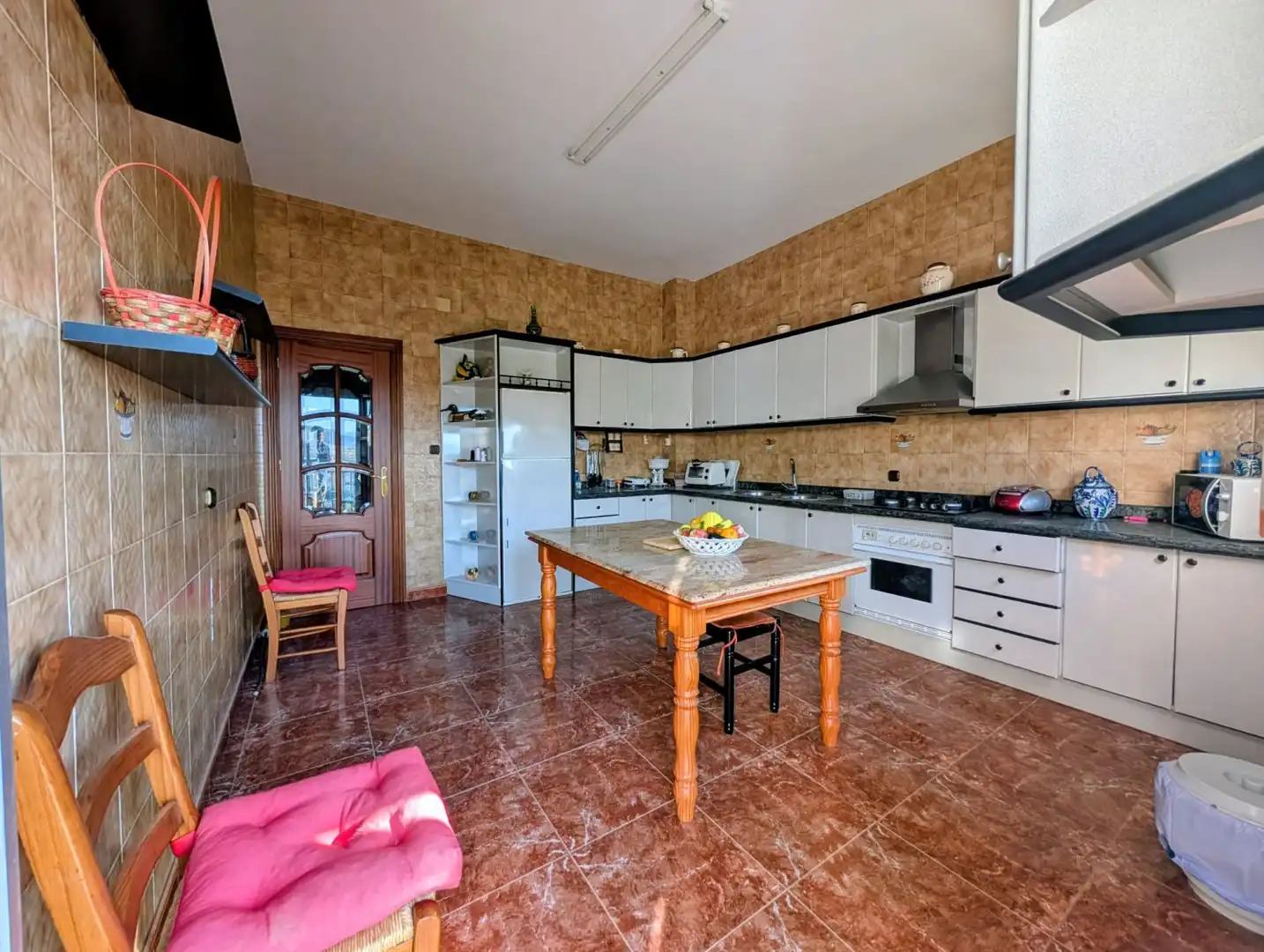 Cuina de Casa o xalet en venda en Loja amb Aire condicionat, Calefacció i Terrassa