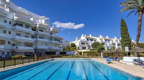 Foto 2 de Piso en venta en Calle Los Granados, 18, Puerto Banús, Marbella