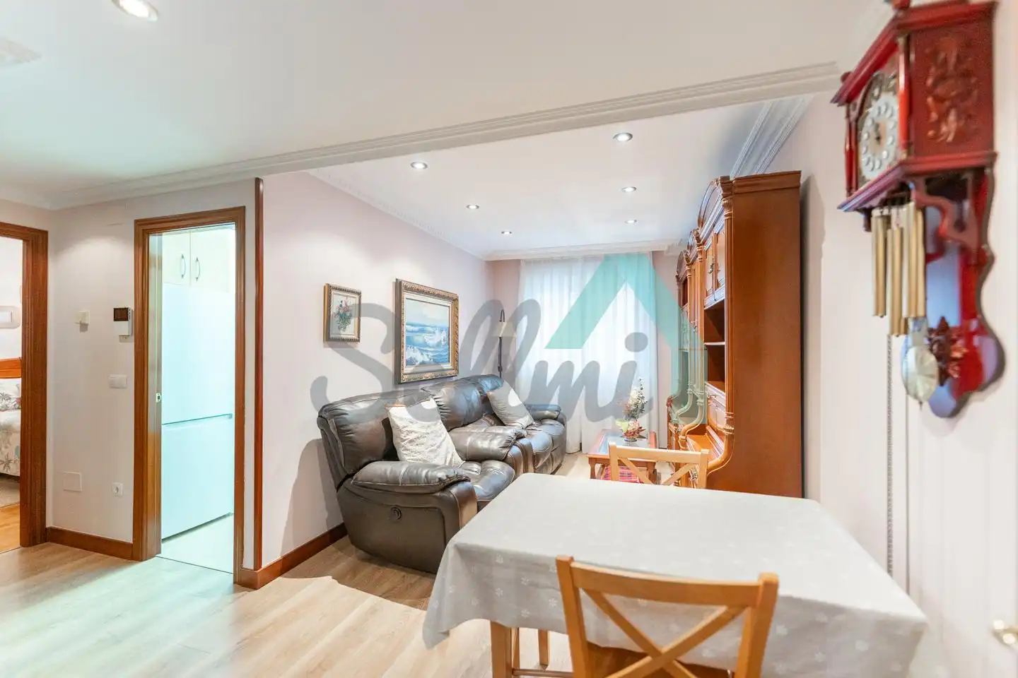 Living room of Flat for sale in Gijón   with Heating, Parquet flooring and Furnished