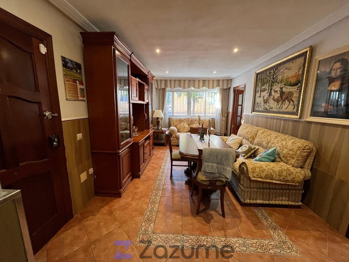 Sala de estar de Piso de alquiler en Bailén con Aire acondicionado, Amueblado y Lavadora