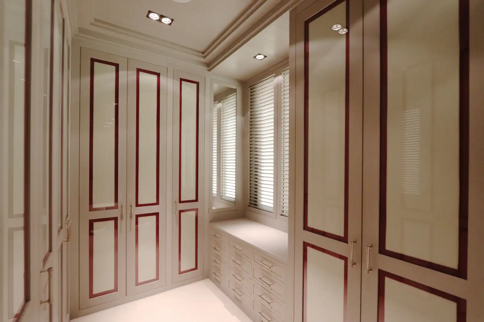 Bedroom of Flat for sale in Madrid  with Air Conditioner, Heating and Storage room