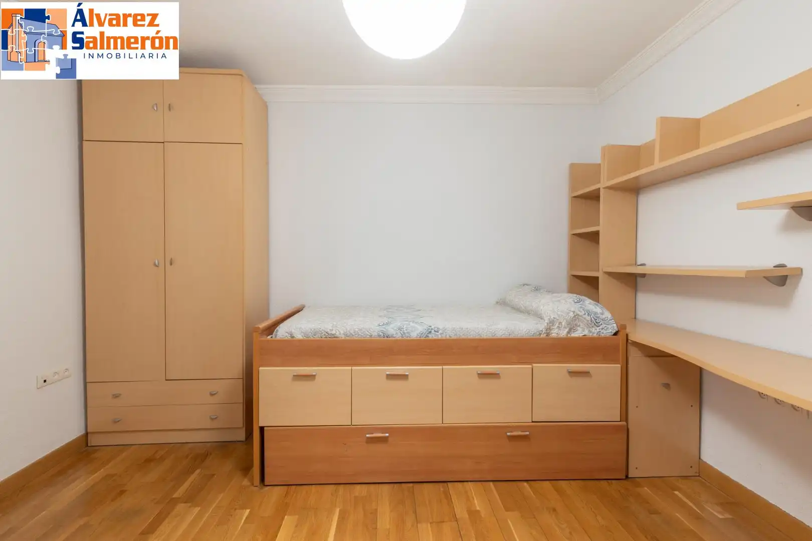 Piso en venta en Calle CARRIL DEL PICON, Centro - Sagrario