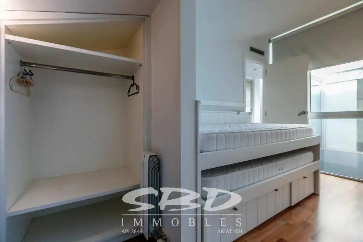 House with balcony to rent in Centre - Sant Oleguer, imagen 73