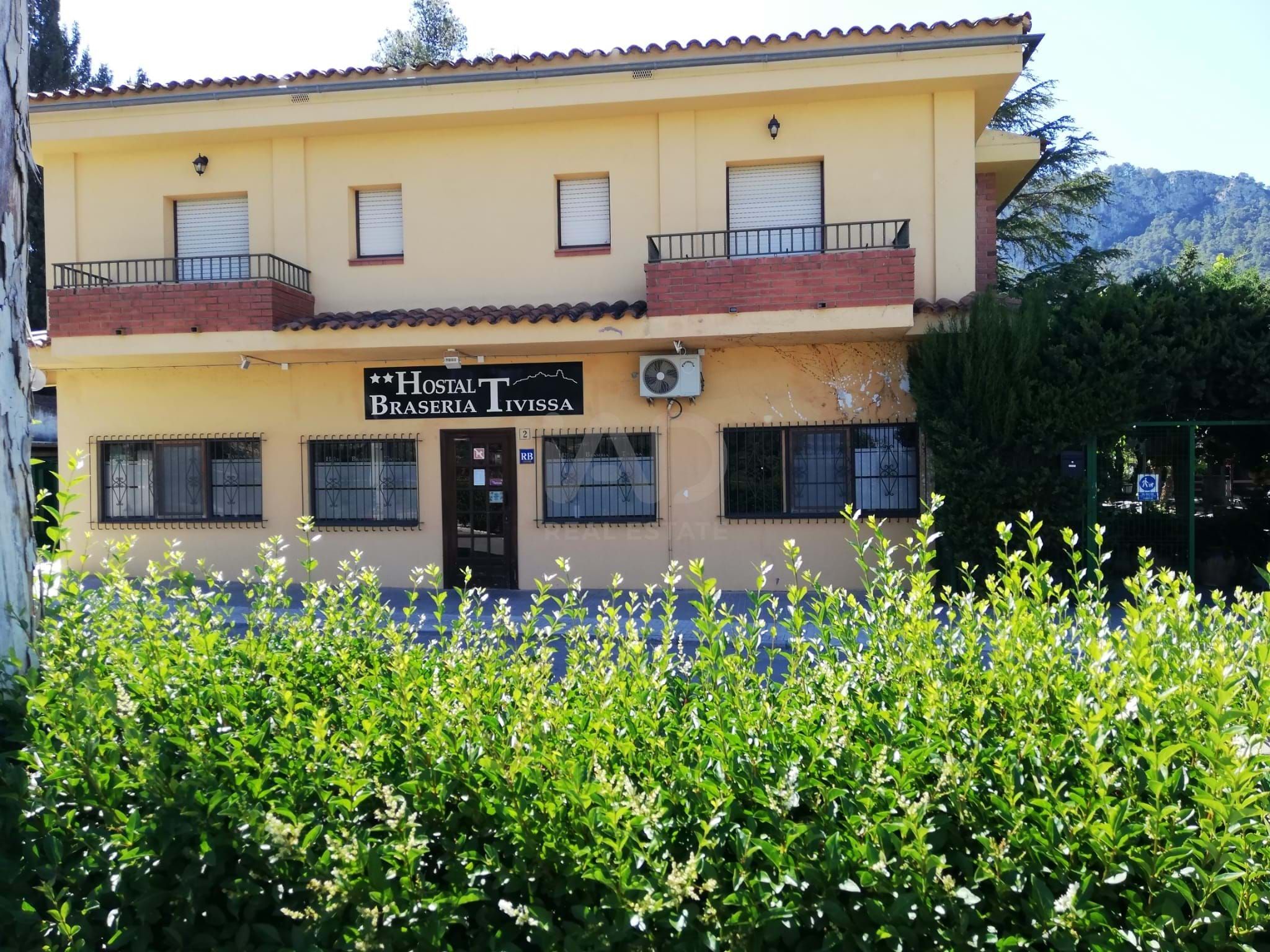 Edificio en venta en Tivissa